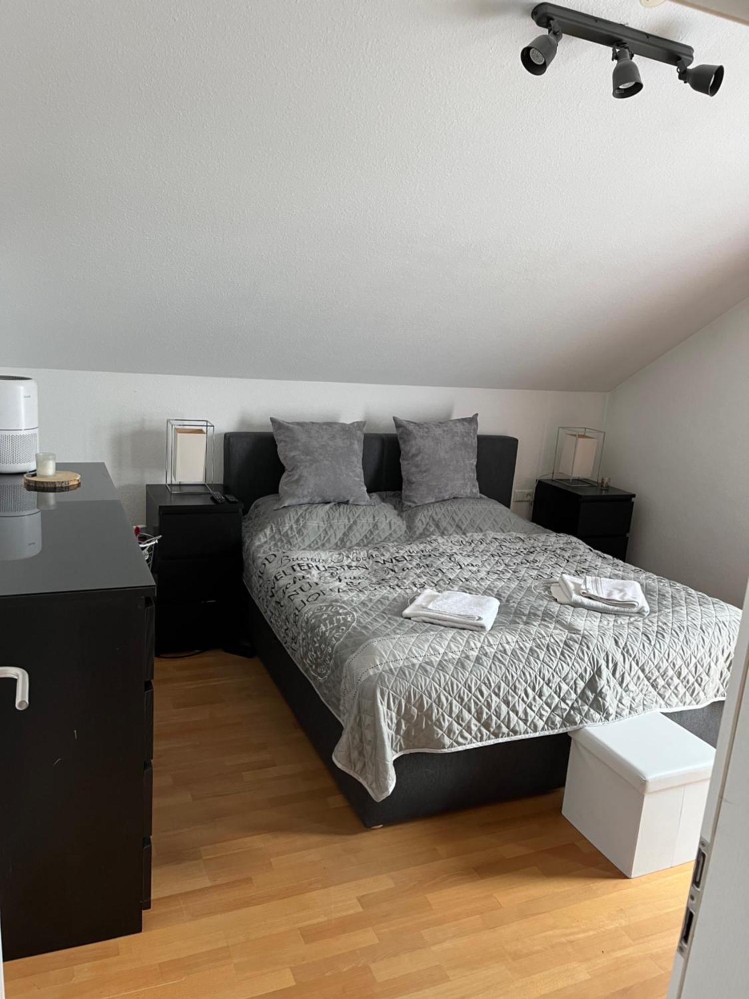 Traumhafte Ferienwohnung Mit See Und Bergsicht Friedrichshafen Luaran gambar