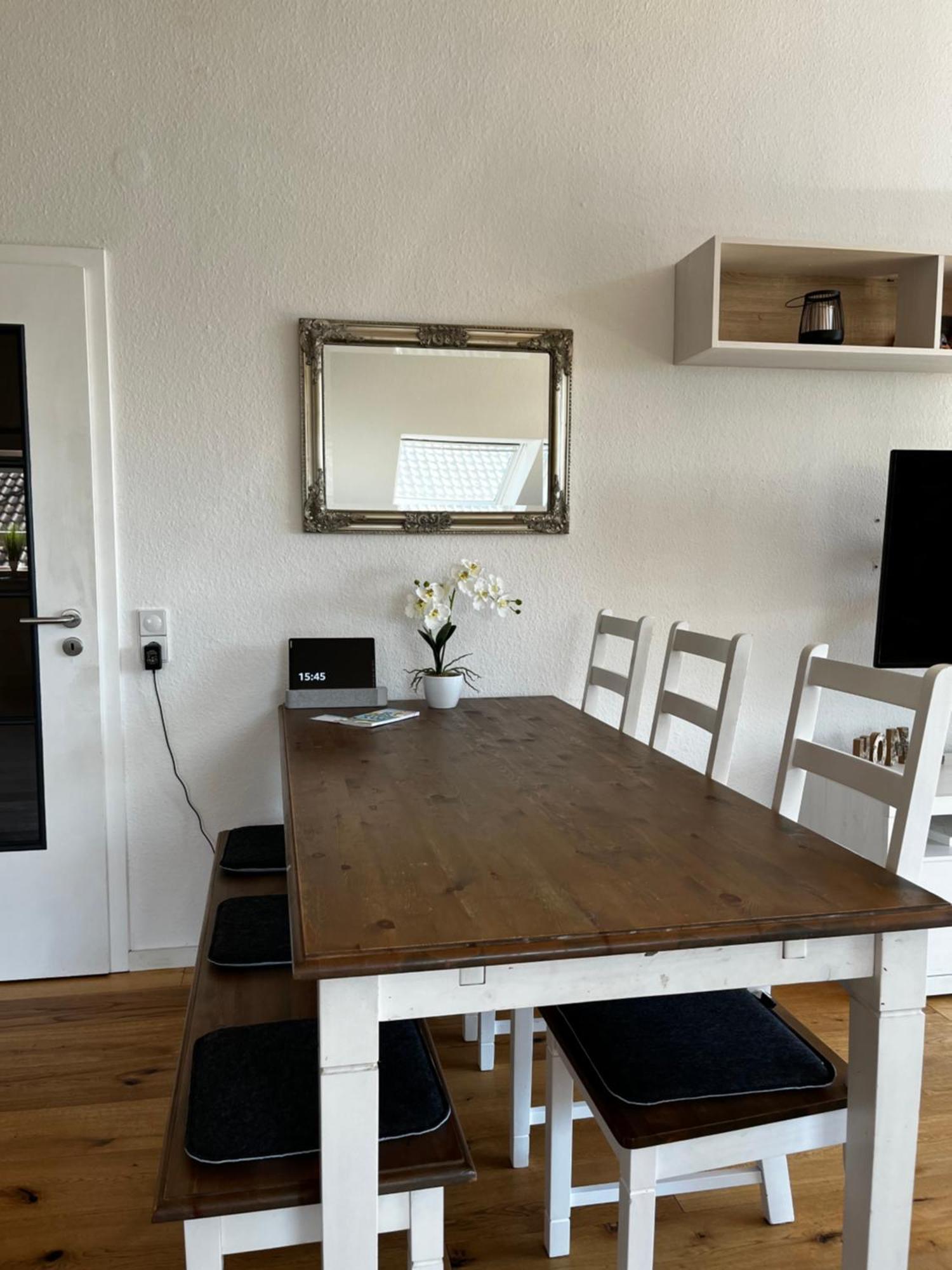 Traumhafte Ferienwohnung Mit See Und Bergsicht Friedrichshafen Luaran gambar